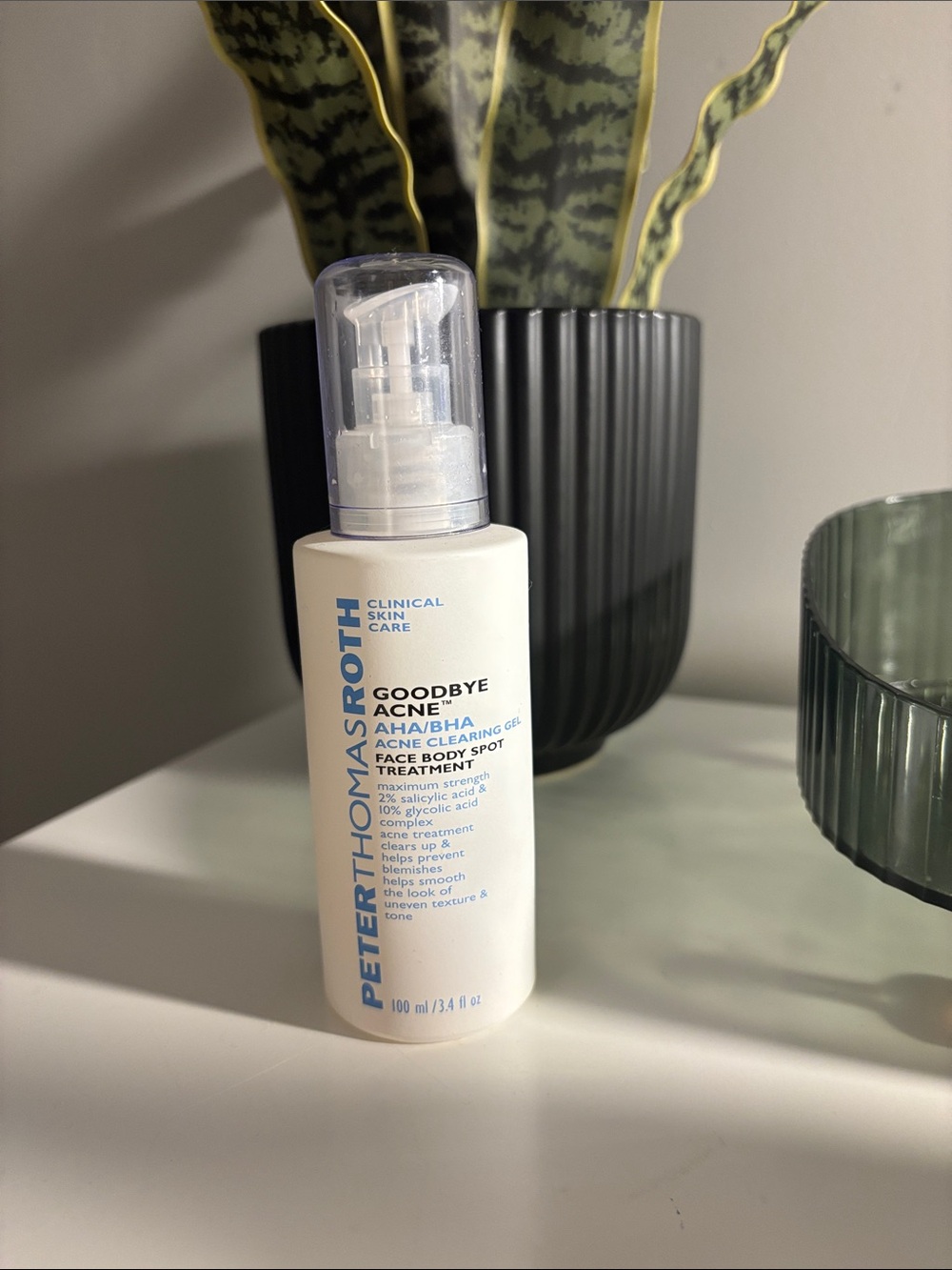 Peter Thomas Roth Goodbye Acne - Picture 2 of 2
